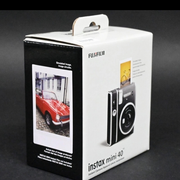 Fujifilm⁰ instax Instant Camera, Mini 40 - Picture 3 of 4